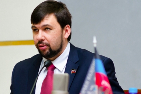 Pushilin: US pushes Poroshenko toward war; Berlin and Paris push toward peace