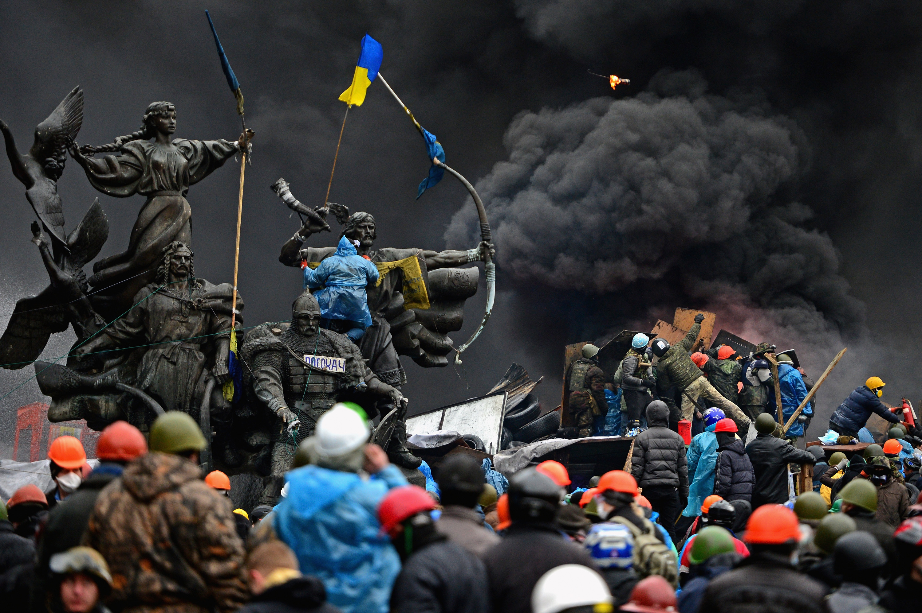 The New Ukraine Is Run by Rogues, Sexpots, Warlords, Lunatics and Oligarchs