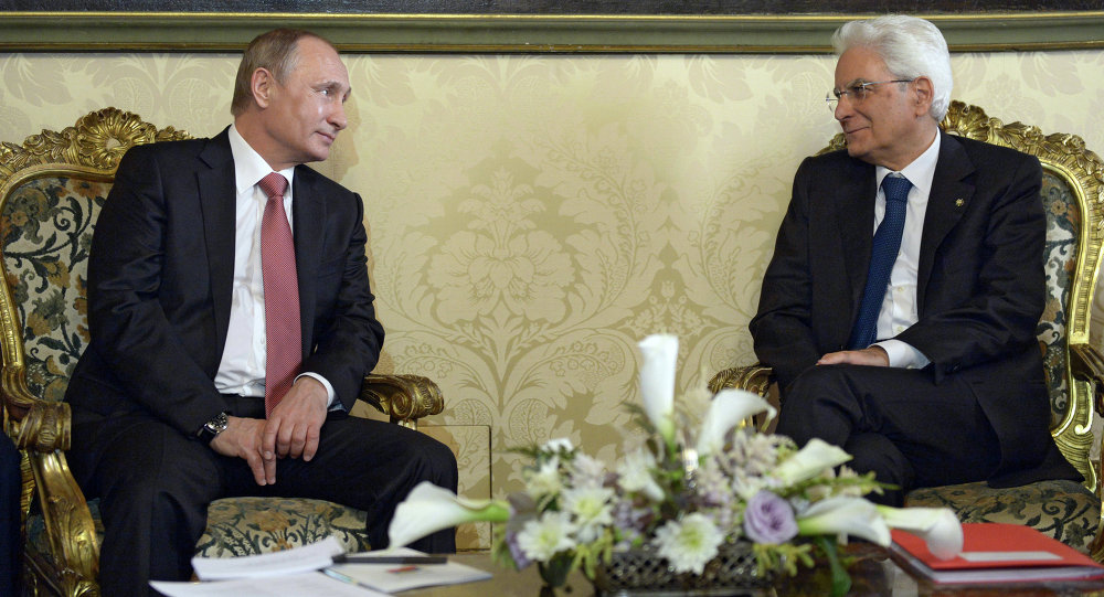 Putin Shares With Italian President His Views on Ukrainian Crisis Prospects