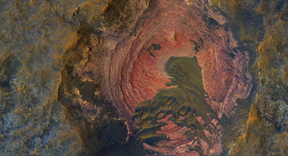 NASA Releases Image Depicting the "Heart" of Mars