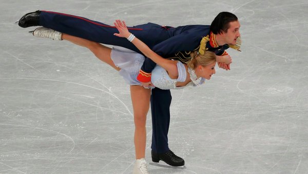 Russian Figure Skating Duo Breaks World Record at Euro Champs