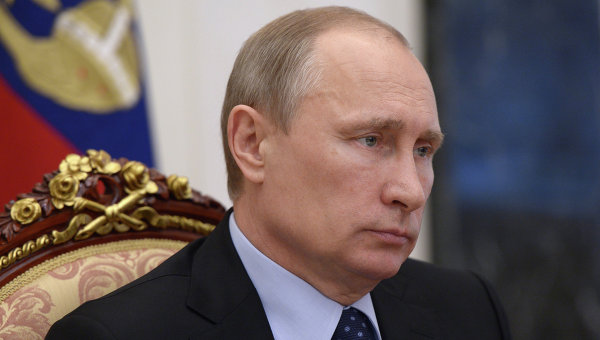 Putin: News on Russian Photographer Stenin`s Death Destroys Hope of His Return to Family