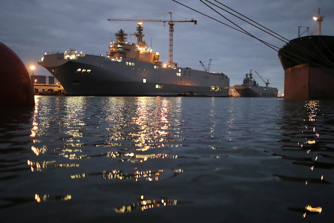 Most French Citizens Think Paris Should Deliver Mistral to Russia