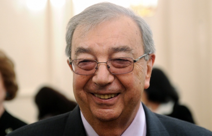 Yevgeny Primakov: the aim of anti-Russian economic sanctions is to weaken Russia