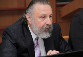 У Вашингтону све се на крају врти око Русије