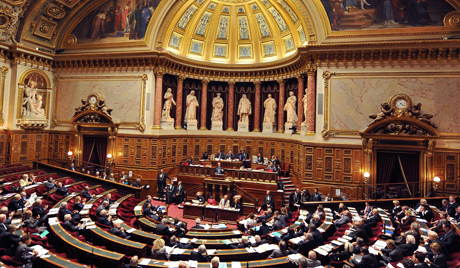 French Senate supports resolution to lift EU sanctions against Russia